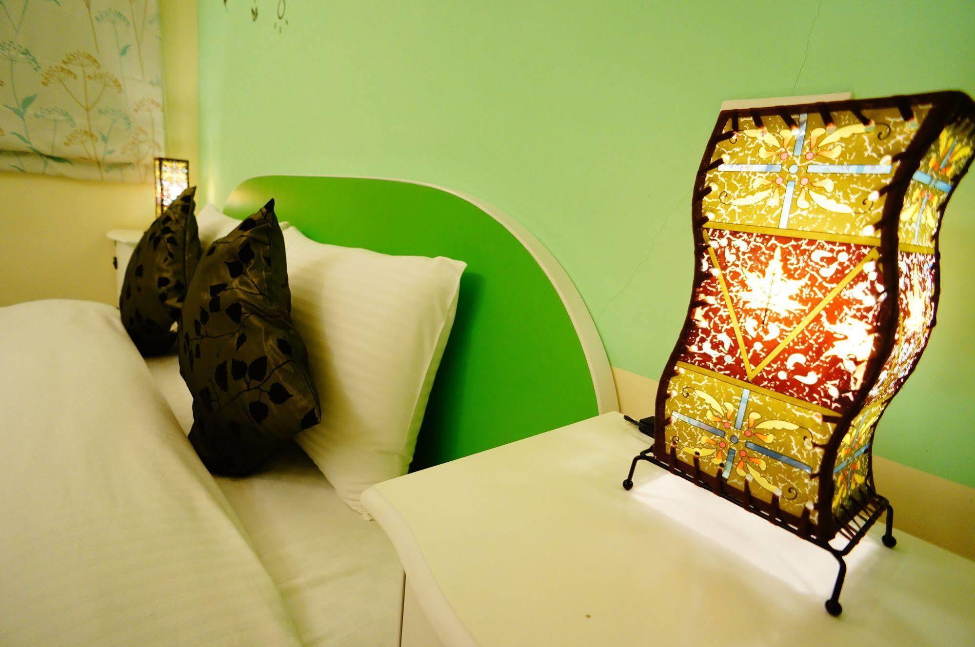 Sweet Rainbow B&B เมืองฮวาเหลียน ภายนอก รูปภาพ